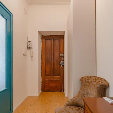 Apartment Maison Garove